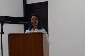 Srta. María Rebeca Flores Zapata, Ganadora del Primer Lugar de Oratoria