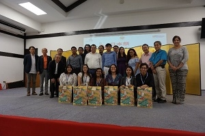 Foto de todos los participantes
